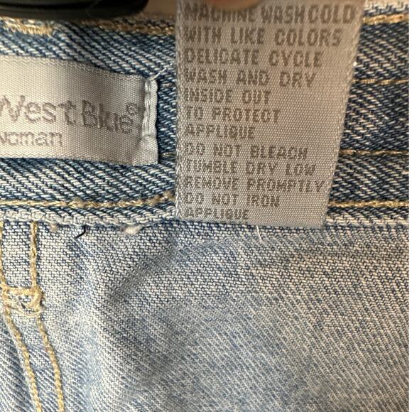 NorthWest Blue Woman Denim Jeans Floral Embroidered Wide Flare Leg Boho Sz 22W - Picture 11 of 15